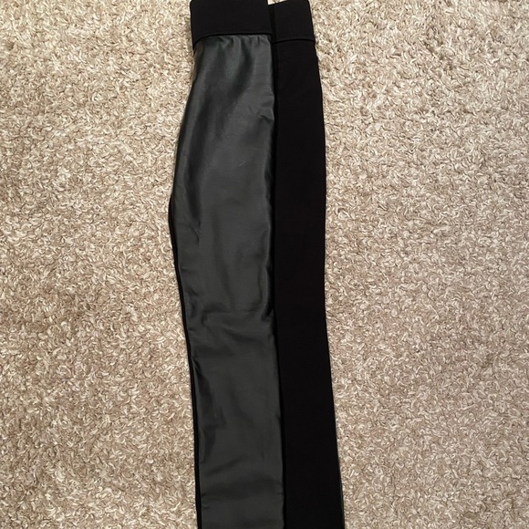 Size 0 Club Monaco two tone stretch pants/tights. - Picture 5 of 9